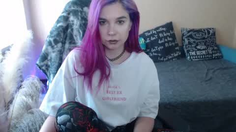 Snapshot of mistressbailey_x chatting on 04-30-26, 12:00 Miss Bailey online show from 04-30-26, 12:00