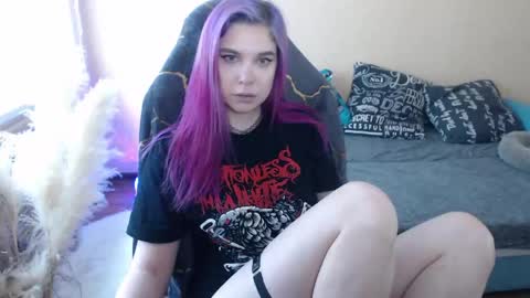 Snapshot of mistressbailey_x chatting on 05-20-26, 11:38 Miss Bailey online show from 05-20-26, 11:38