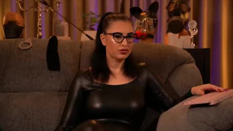 Mistress Kelly online show from 10-06-25, 10:29