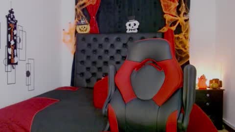 Mistresslombana online show from 10-14-25, 05:30