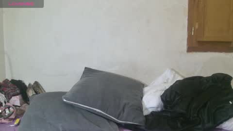 Snapshot of mistressmilly32 chatting on 12-04-25, 10:35 mistressmilly32 online show from 12-04-25, 10:35