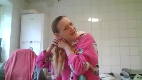 Snapshot of mistressmilly32 chatting on 06-11-26, 10:24 mistressmilly32 online show from 06-11-26, 10:24