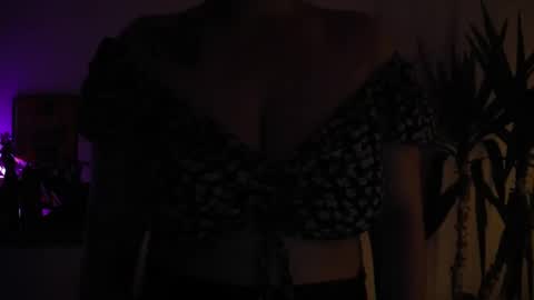 Snapshot of mistresssandy chatting on 01-17-25, 10:01 SANDY online show from 01-17-25, 10:01