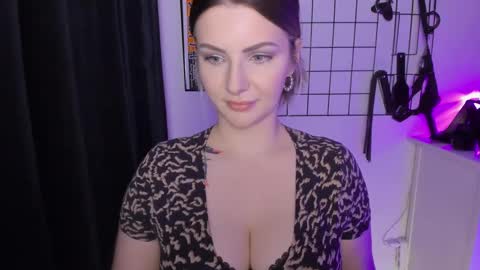 Snapshot of mistresssandy chatting on 03-04-25, 09:54 SANDY online show from 03-04-25, 09:54