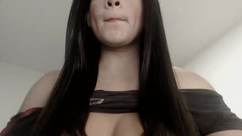 ALICE MADANE online show from 09-18-25, 05:53