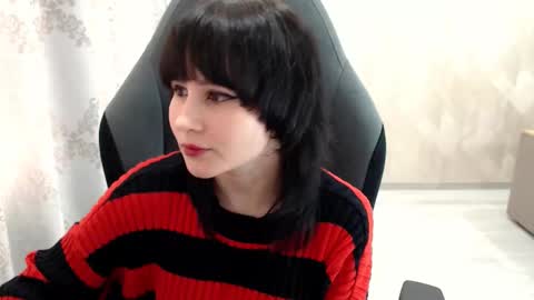 misty_dark online show from 10-09-25, 10:24