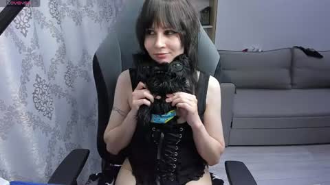 misty_dark online show from 06-11-26, 12:32