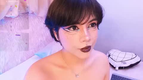 Snapshot of misty_miu chatting on 09-10-25, 02:55 Misty online show from 09-10-25, 02:55