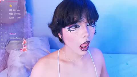 Snapshot of misty_miu chatting on 09-26-25, 05:22 Misty online show from 09-26-25, 05:22