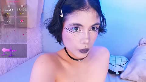 Snapshot of misty_miu chatting on 11-05-25, 03:17 Misty online show from 11-05-25, 03:17