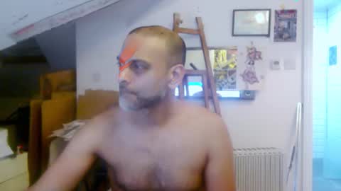 Snapshot of mita335918 chatting on 02-17-26, 09:10 mita335918 online show from 02-17-26, 09:10