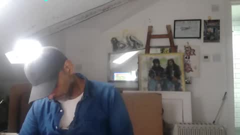 Snapshot of mita335918 chatting on 03-07-26, 03:31 mita335918 online show from 03-07-26, 03:31