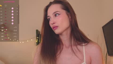 Snapshot of mita_mp4 chatting on 01-04-25, 04:12 Mita online show from 01-04-25, 04:12