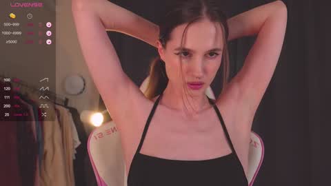 Snapshot of mita_mp4 chatting on 01-21-25, 08:30 Mita online show from 01-21-25, 08:30