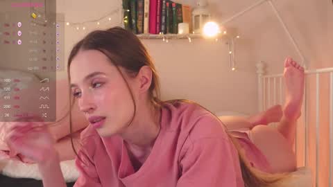 Snapshot of mita_mp4 chatting on 02-05-25, 06:35 Mita online show from 02-05-25, 06:35