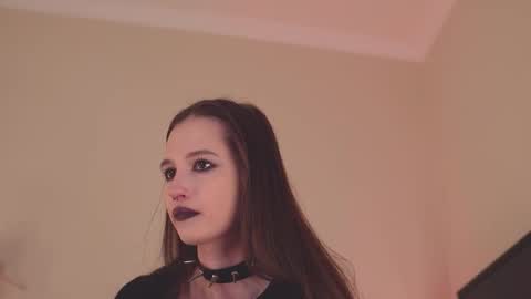 Snapshot of mita_mp4 chatting on 02-26-25, 07:42 Mita online show from 02-26-25, 07:42