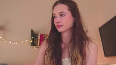 Snapshot of mita_mp4 chatting on 02-27-25, 03:36 Mita online show from 02-27-25, 03:36