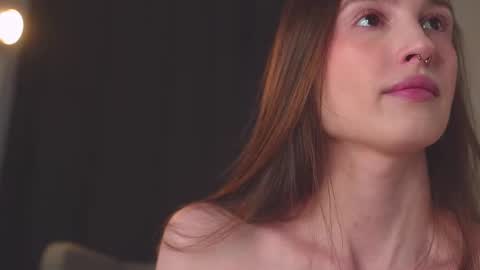 Snapshot of mita_mp4 chatting on 03-06-25, 04:19 Mita online show from 03-06-25, 04:19