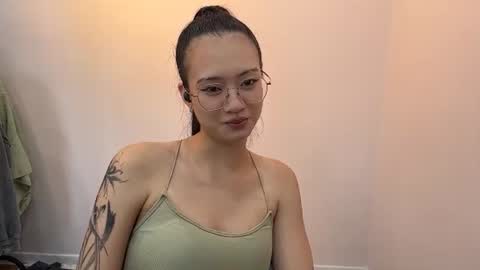 Snapshot of mitchellallanson chatting on 07-29-26, 08:34 Alice online show from 07-29-26, 08:34