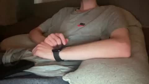 Snapshot of mitchellw7752 chatting on 01-03-25, 01:03 mitchellw7752 online show from 01-03-25, 01:03