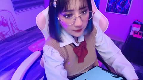 Snapshot of miwaviolet chatting on 06-06-26, 04:06 Miwa Violet online show from 06-06-26, 04:06