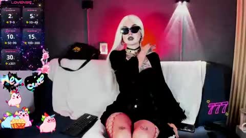 mix_carmilla online show from 06-14-26, 09:28