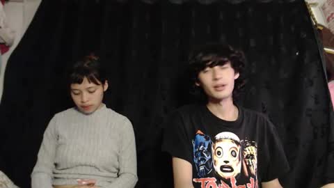 Snapshot of mixipeach chatting on 03-07-26, 05:37 Naomi and Nekorii online show from 03-07-26, 05:37