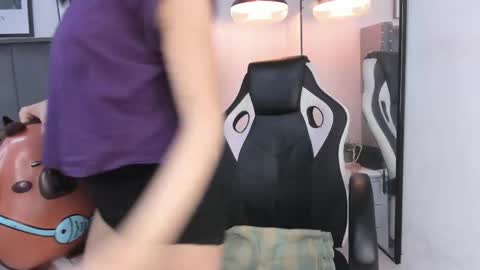 Snapshot of miyu_komori chatting on 03-05-26, 12:56 miyu_komori online show from 03-05-26, 12:56