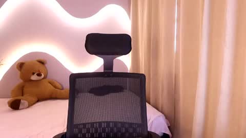 miyuki_wolf online show from 04-28-26, 01:38