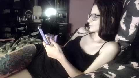 Mizz Bonez online show from 02-14-26, 01:57