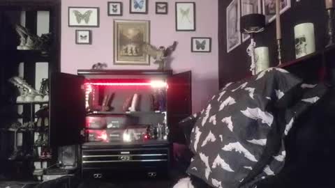 Mizz Bonez online show from 05-03-26, 08:42