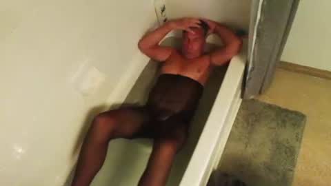 Snapshot of mjeffrey460699861 chatting on 01-10-26, 01:40 mjeffrey460699861 online show from 01-10-26, 01:40