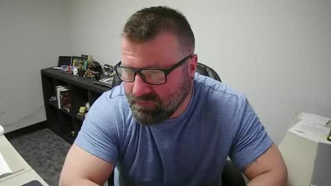 MLangworthy online show from 04-15-26, 03:08