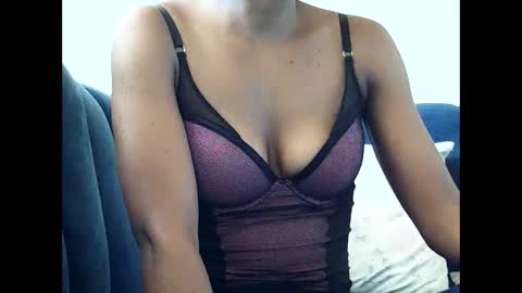 Mlle Kali online show from 09-30-25, 05:01