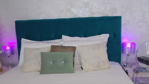 Snapshot of mmmaaa1234 chatting on 02-09-25, 03:53 Jessie online show from 02-09-25, 03:53