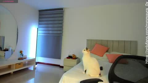 MAYRA   online show from 04-28-26, 11:54