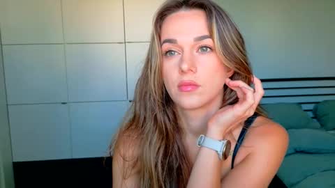 mmminnie online show from 11-06-25, 01:34