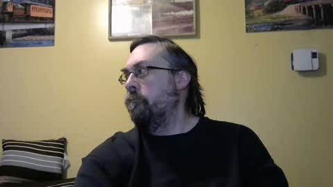 Snapshot of mmr4545 chatting on 03-26-26, 05:02 mark online show from 03-26-26, 05:02