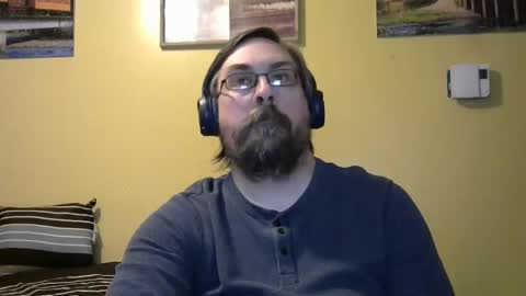 Snapshot of mmr4545 chatting on 03-31-26, 03:52 mark online show from 03-31-26, 03:52