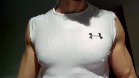 Snapshot of mmuscularman chatting on 12-02-24, 07:14 mmuscularman online show from 12-02-24, 07:14