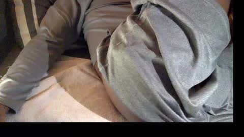 Mo Cali online show from 12-30-24, 03:46