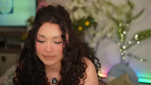 Snapshot of moan_4_you chatting on 05-18-26, 07:41 Ruxxx online show from 05-18-26, 07:41