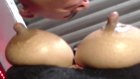 Snapshot of moan_sex1 chatting on 12-07-24, 05:26 Catalina online show from 12-07-24, 05:26