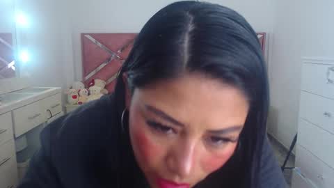 Snapshot of moan_sex1 chatting on 10-12-25, 02:54 Catalina online show from 10-12-25, 02:54