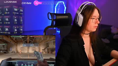 Snapshot of moaning___lisa chatting on 12-04-24, 02:09 to support follow the fanclub online show from 12-04-24, 02:09