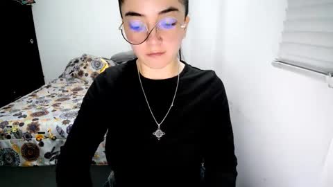 Sam online show from 12-21-25, 01:46