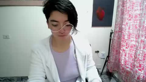 Snapshot of mocca_117 chatting on 06-16-26, 11:46 Sam online show from 06-16-26, 11:46