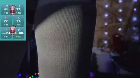 Snapshot of mocha_ chatting on 12-19-24, 08:13 MOCHA JAMES THE NPC online show from 12-19-24, 08:13