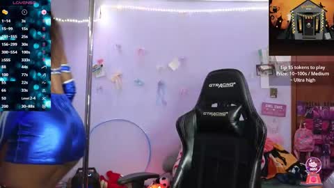 Snapshot of mocha_ chatting on 10-25-25, 04:31 MOCHA JAMES THE NPC online show from 10-25-25, 04:31