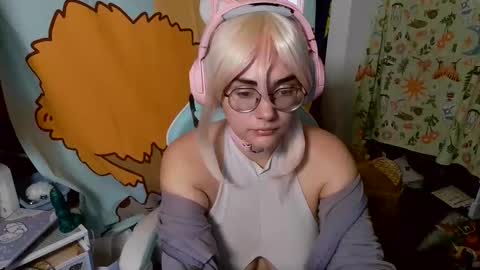 Snapshot of mochi_rainbow chatting on 01-28-25, 05:24 The Mochi Rainbow Variety Show online show from 01-28-25, 05:24